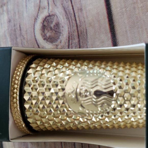 Starbucks 2022 cup Keychain SOLD OUT - Picture 3 of 3